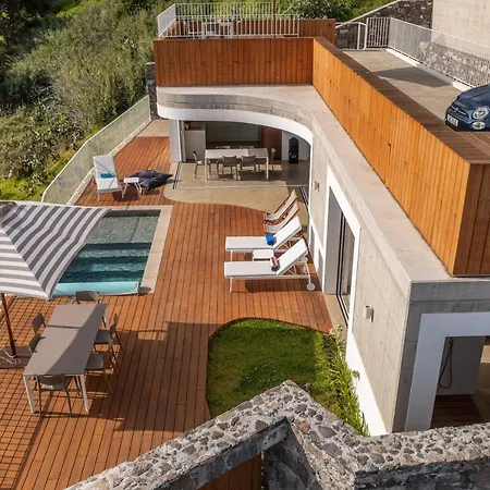 Villa Les Terrasses De Calheta