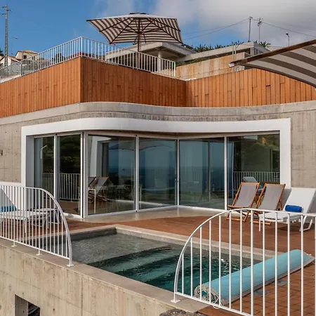 Les Terrasses De Calheta Villa